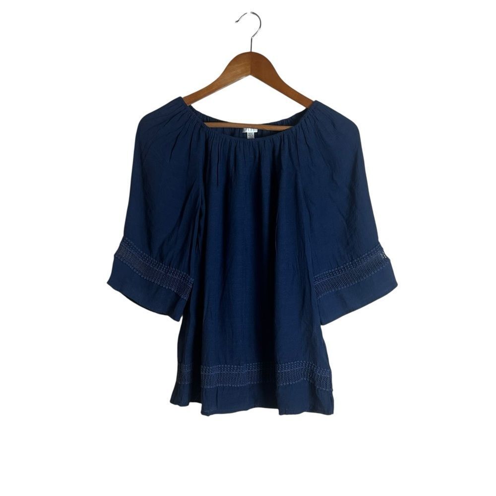 Spense navy light weight‎ blouse. Size small